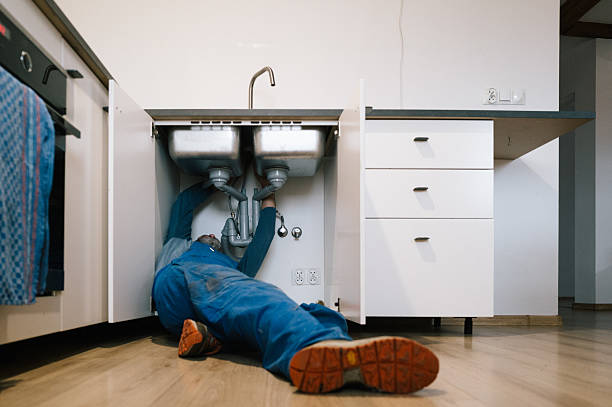 Professional Pipe Repair technician working in Florham Park, NJ